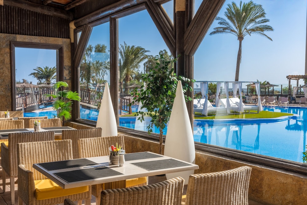 Elba Sara Beach and Golf Resort 27/50