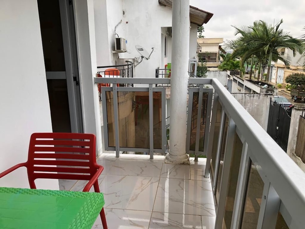 Villa Résidence Séjours & Affaires 11/50