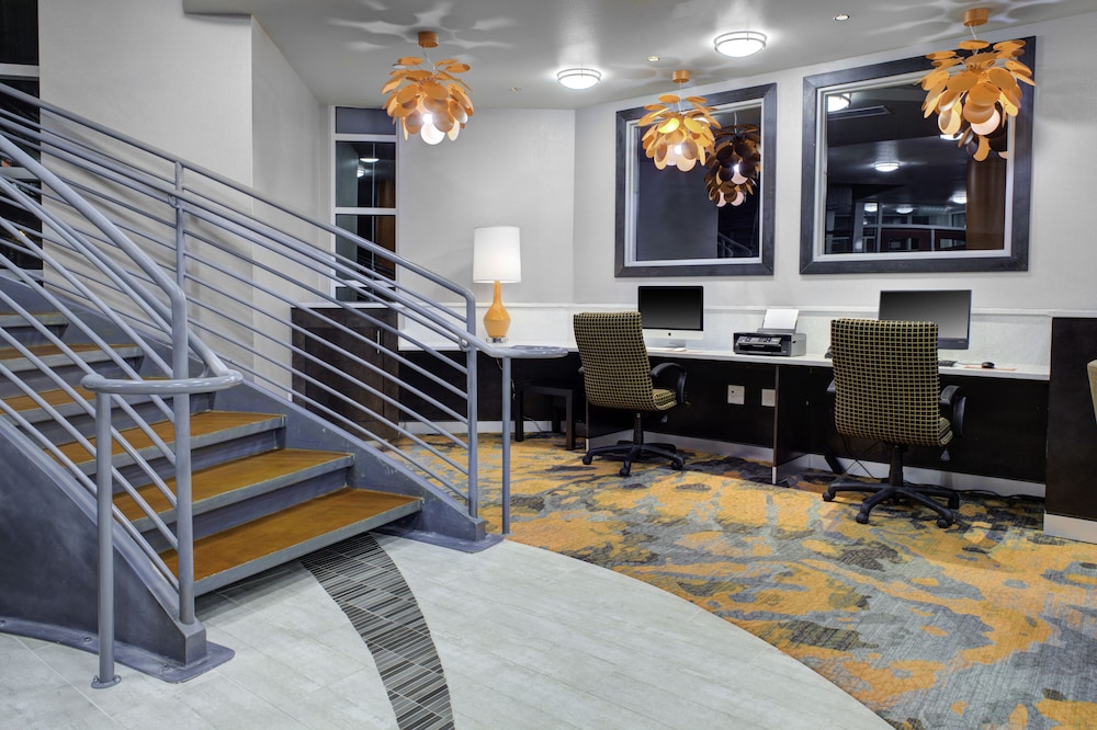 Holiday Inn Windsor - Wine Country 32/58