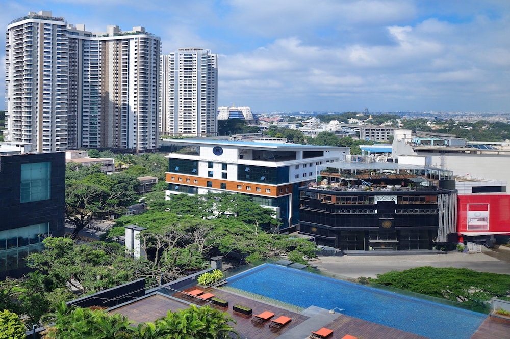 Sheraton Grand Bangalore Hotel At Brigade Gateway 5/67