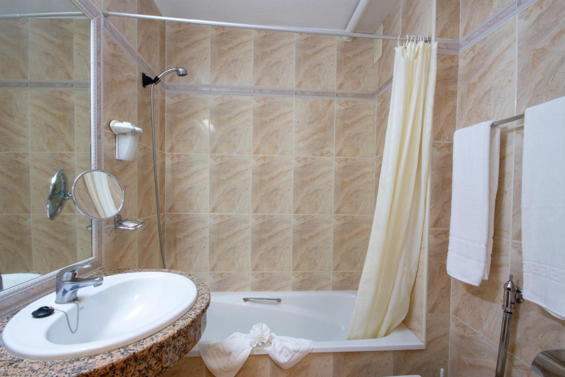 استوديو بإطلالة على الجبل