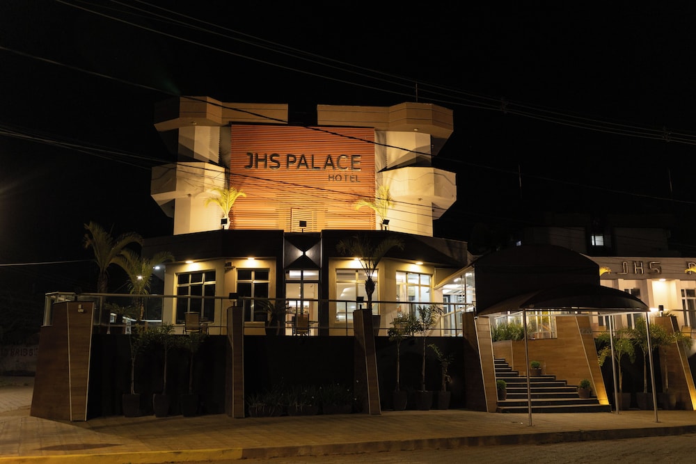JHS Palace Hotel 3/41