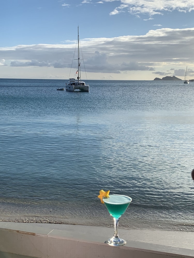 Emerald Beach Resort 24/74