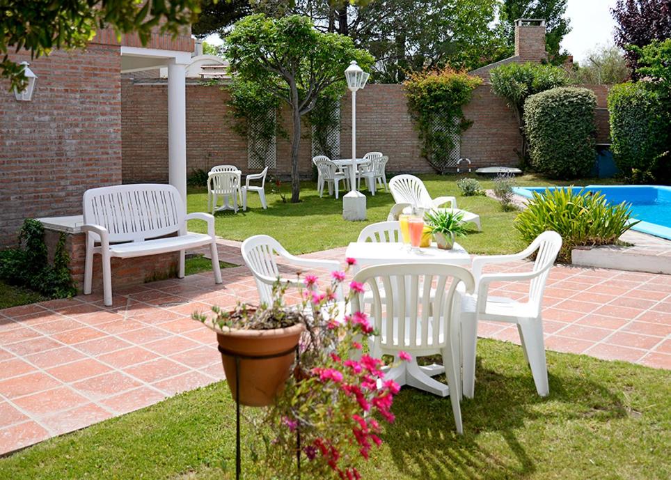 Los Tulipanes Apart de Mar 29/36