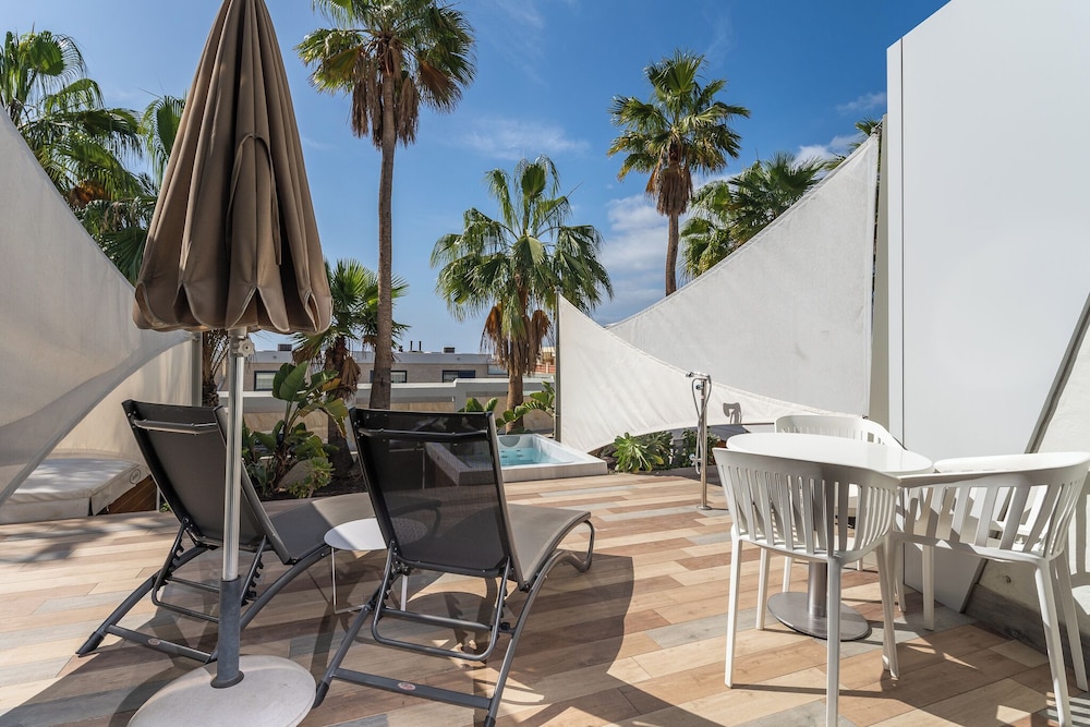 Apartamentos Garden & Sea Boutique Lodging by LIVVO 33/50