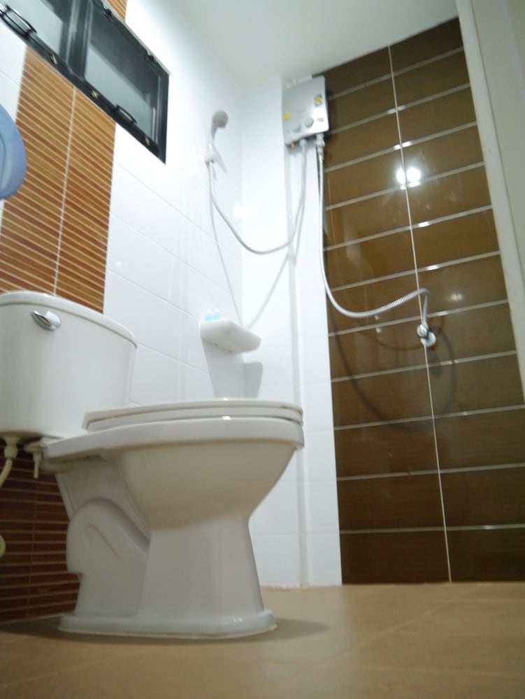 DON MUEANG AIRPORT MODERN BANGKOK HOTEL 17/20