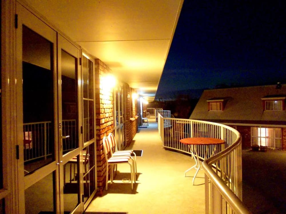 Alexandra Heights Motel 1/57