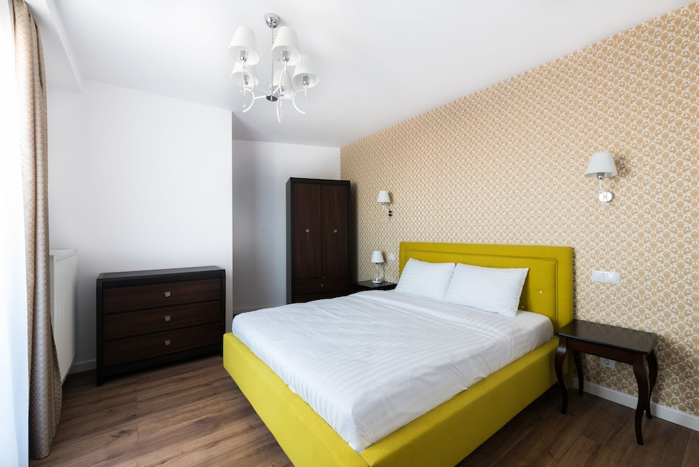 Uba Aparthotel 8/50