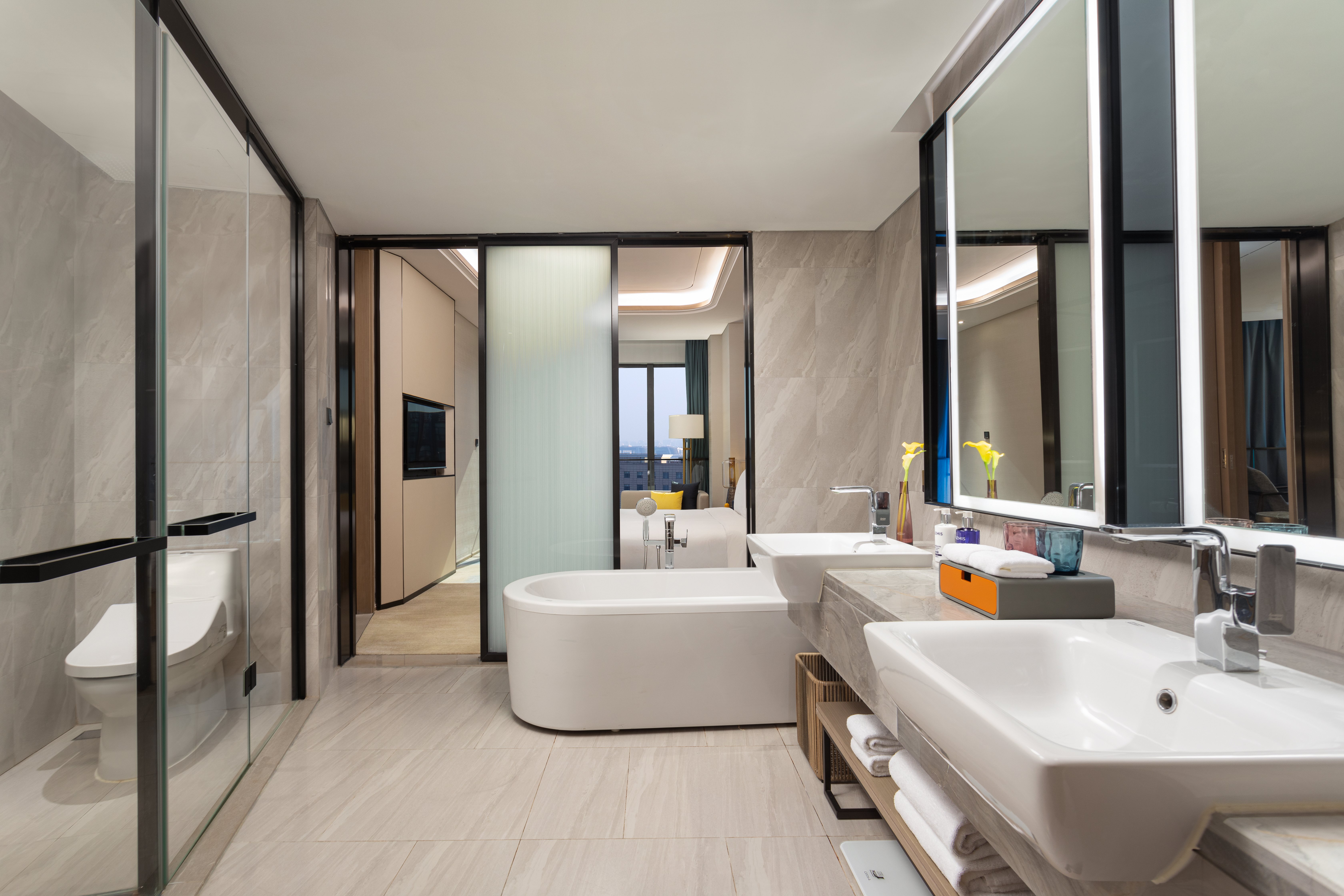 voco Shanghai Hongqiao Hub by IHG 40/45