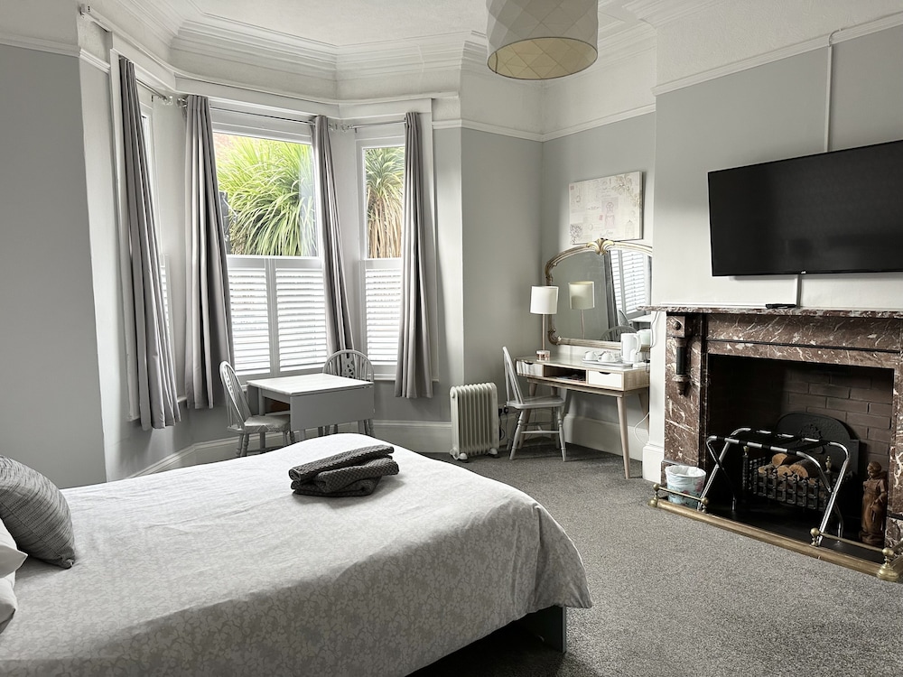 Friars Rest Guest House 10/25