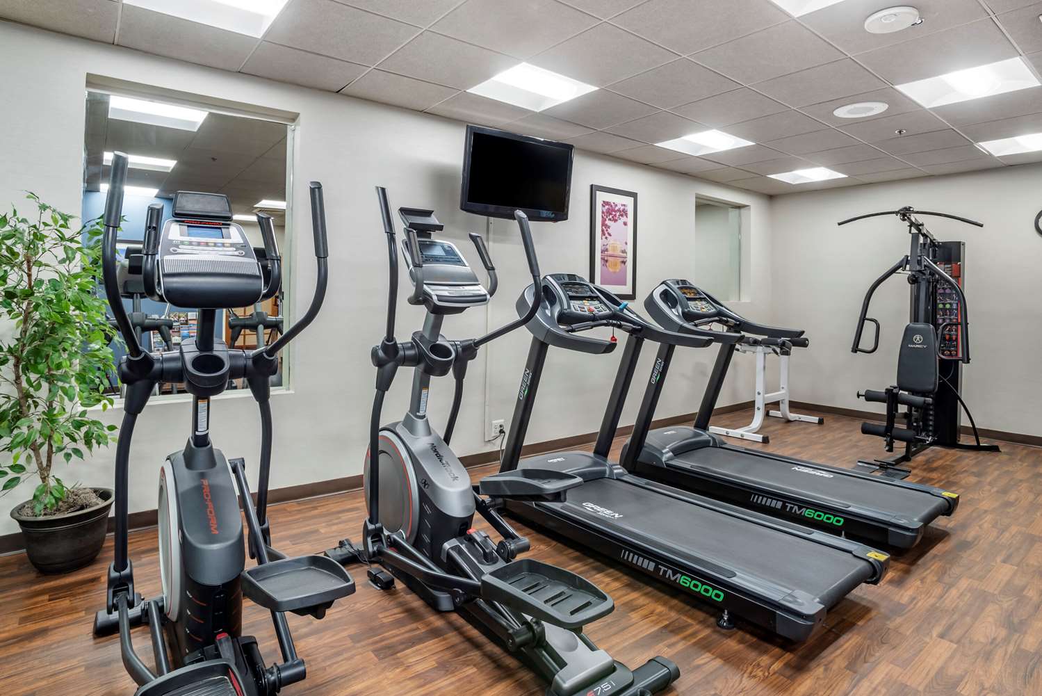 Comfort Inn Shady Grove Gaithersburg Rockville 4/24