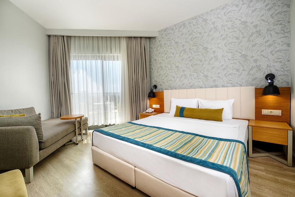 Calido Maris Hotel 25/60