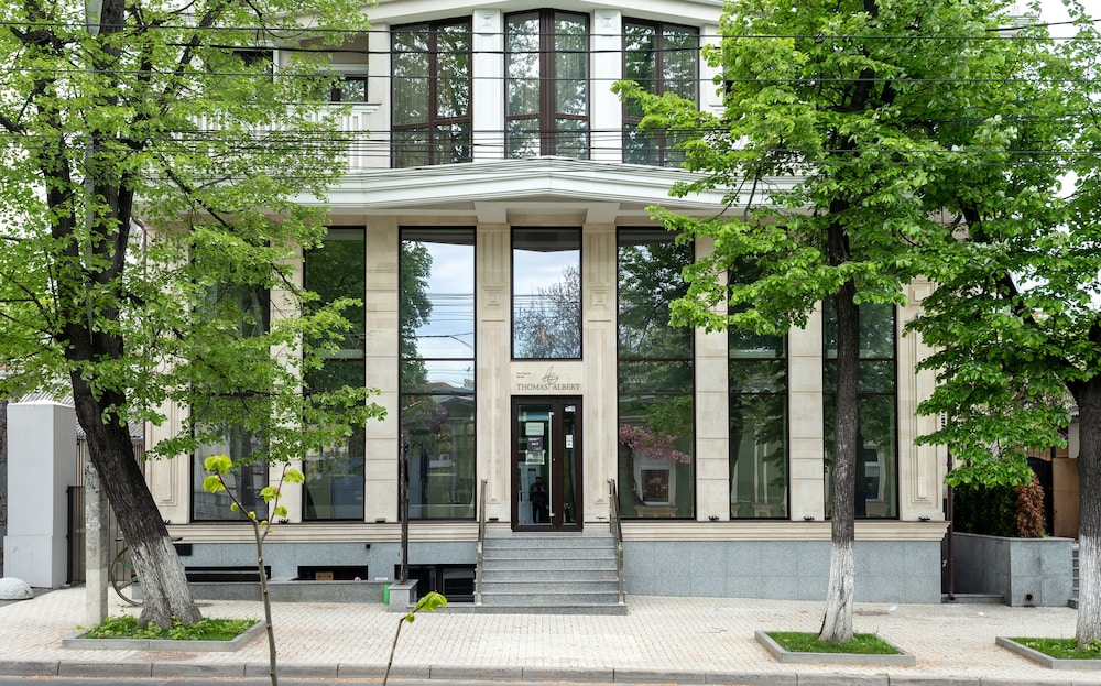 THOMAS ALBERT HOTEL photo1