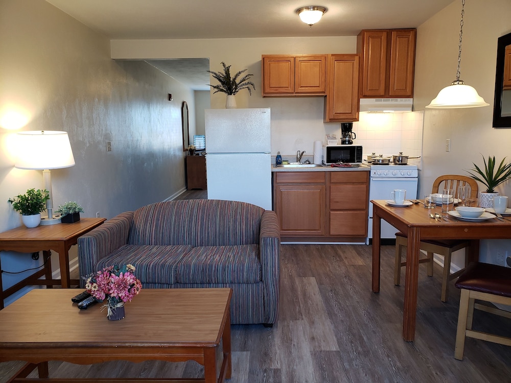Corporate Suites of Burlington 36/47