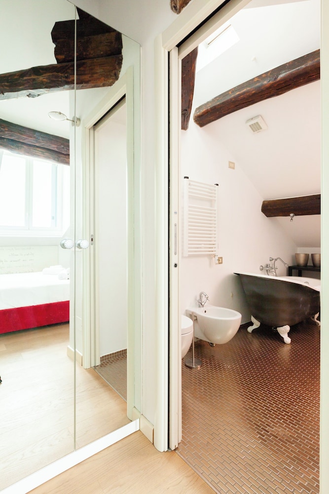 easyhomes - San Marco 21/23