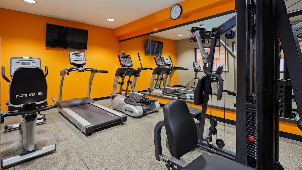 Best Western Cascade Inn & Suites 43/54