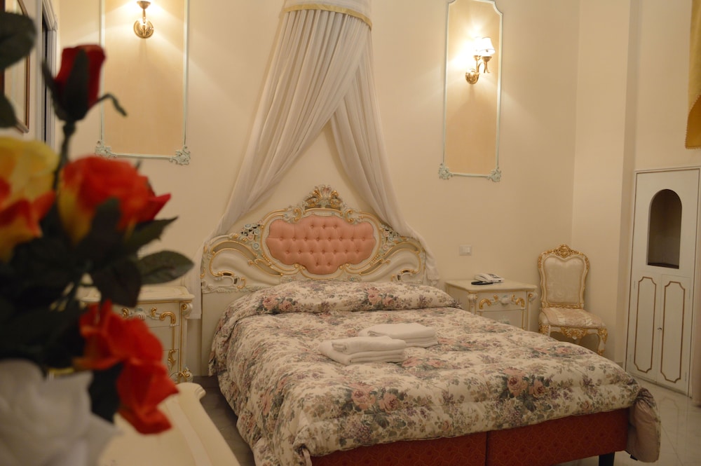 Imperial Rooms Hotel Rome 24/25