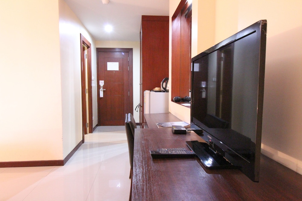 Convenient Grand Plus Hotel Suvarnabhumi 23/44