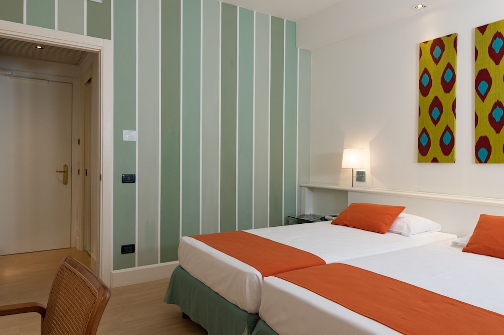CLASSIC, DOUBLE BED