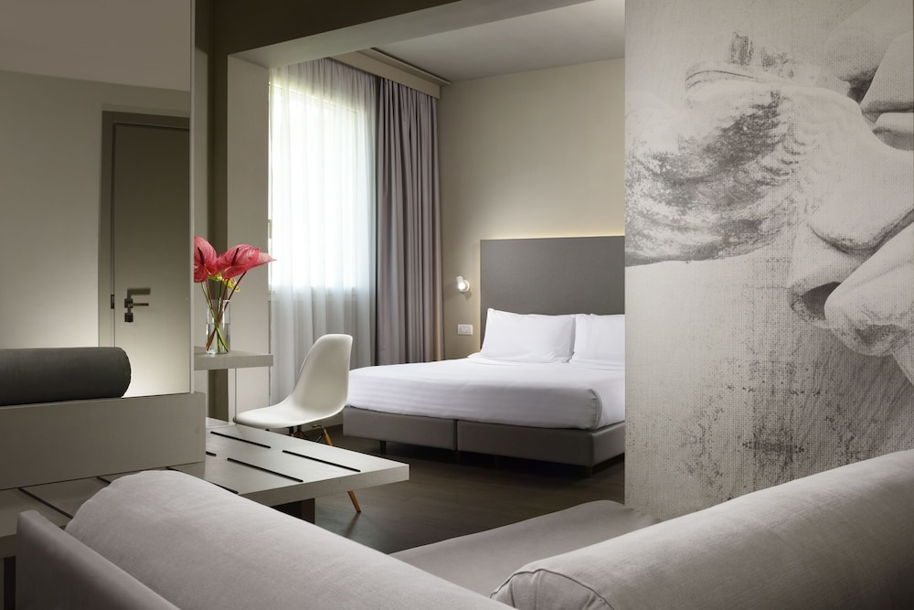 Glance Hotel In Florence 25/70