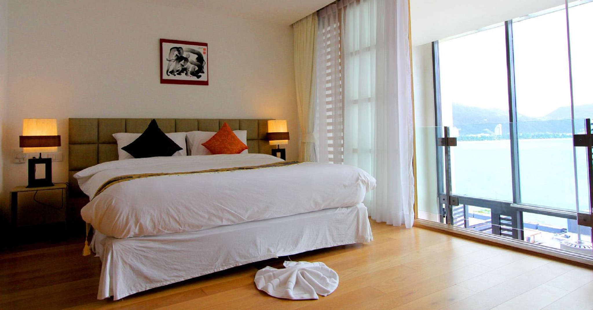 2 Bedroom Ocean Suite