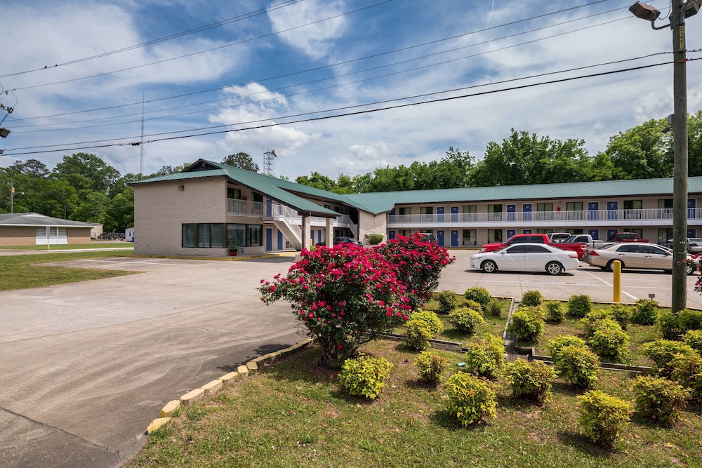 Motel6 Attalla AL 55/63