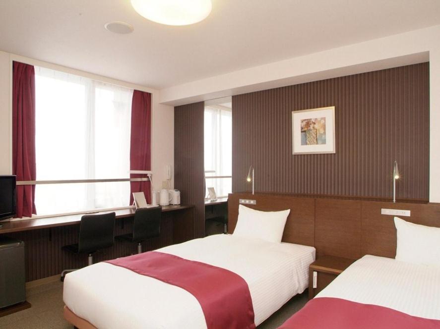 Deluxe, Twin Beds