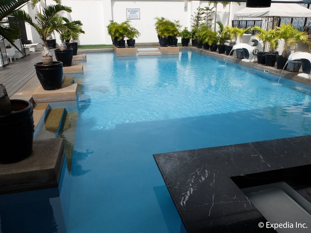 The Penthouse Hotel 2/50