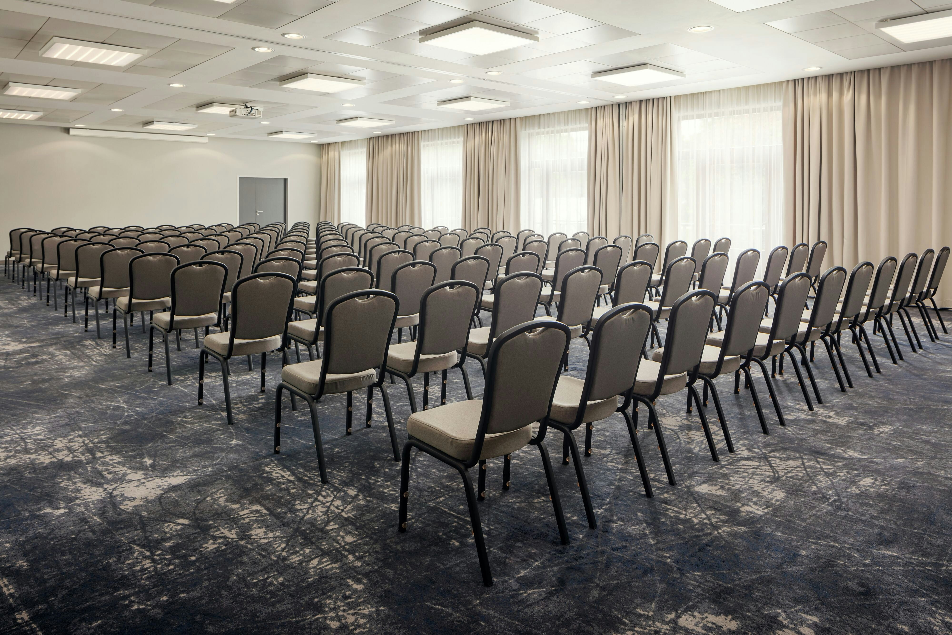 Courtyard By Marriott Pilsen 51/55