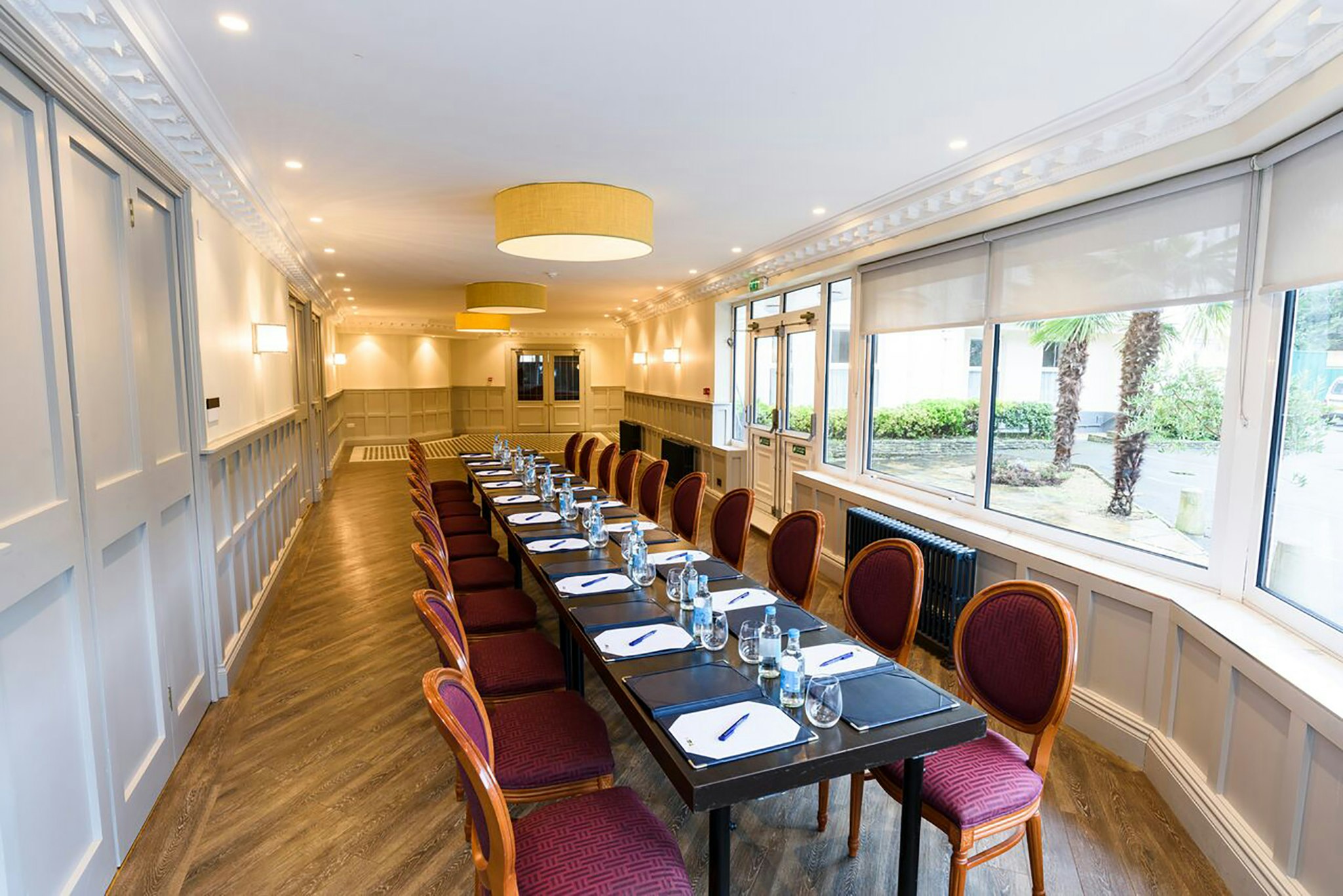 Hermitage Hotel 28/38