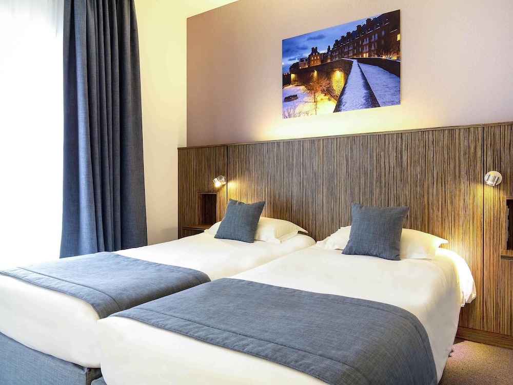 SUPERIOR, TWIN BEDS