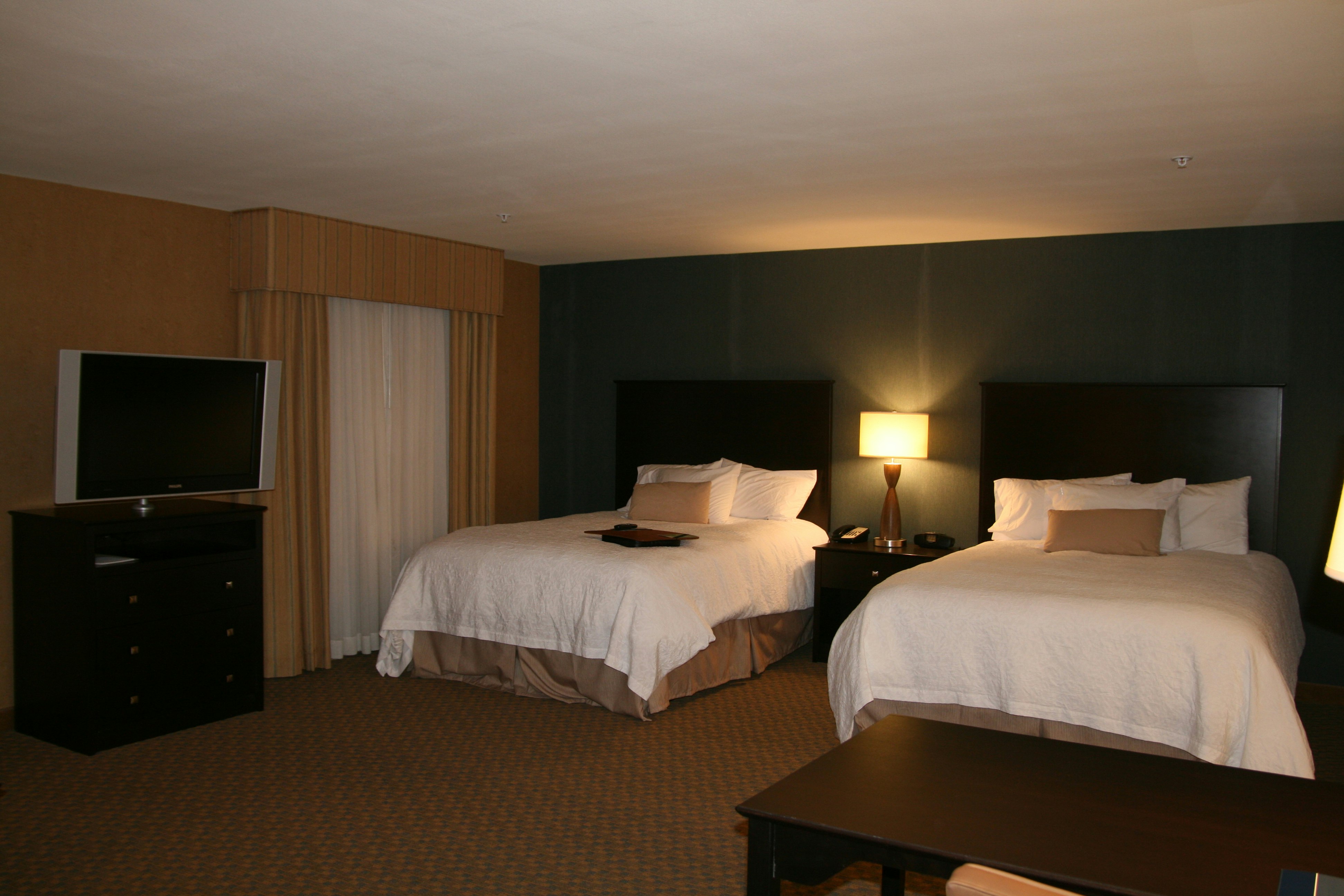 Hampton Inn And Suites Barstow 6/43