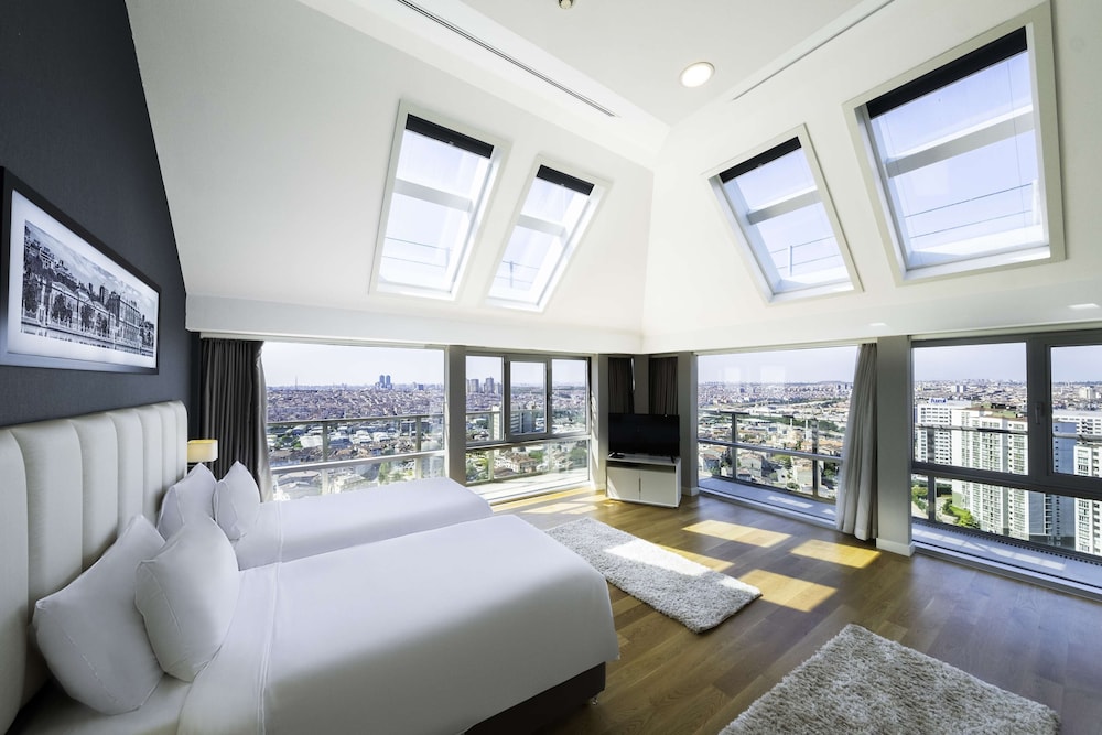 Radisson Residences Avrupa Tem Istanbul 24/66
