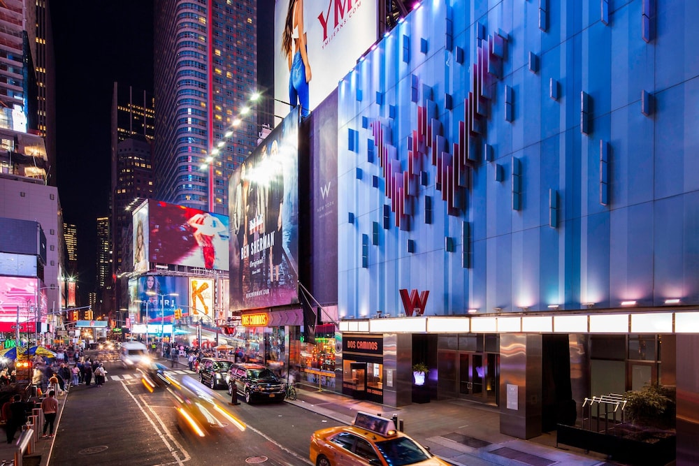 W New York Times Square 53/63