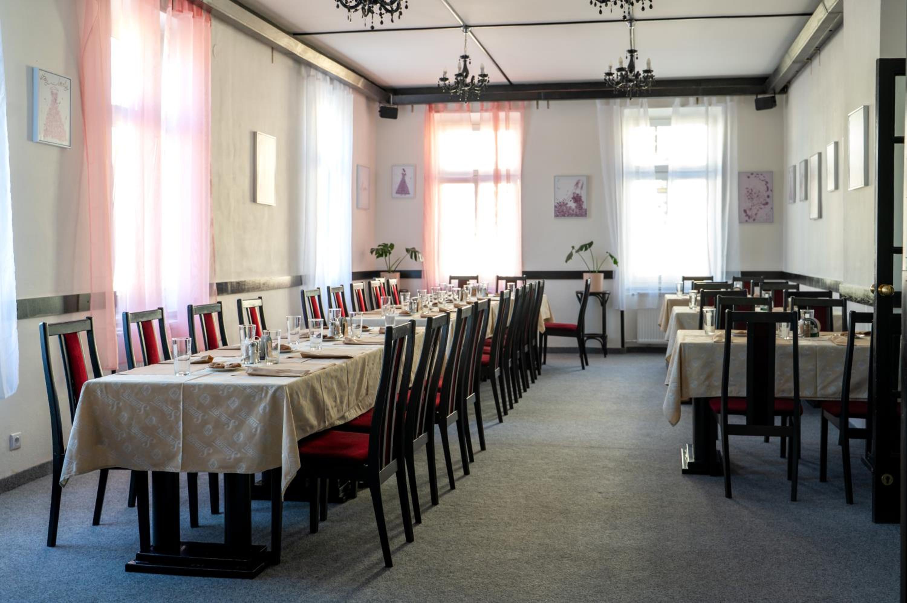 Hotel CB Royal 39/61