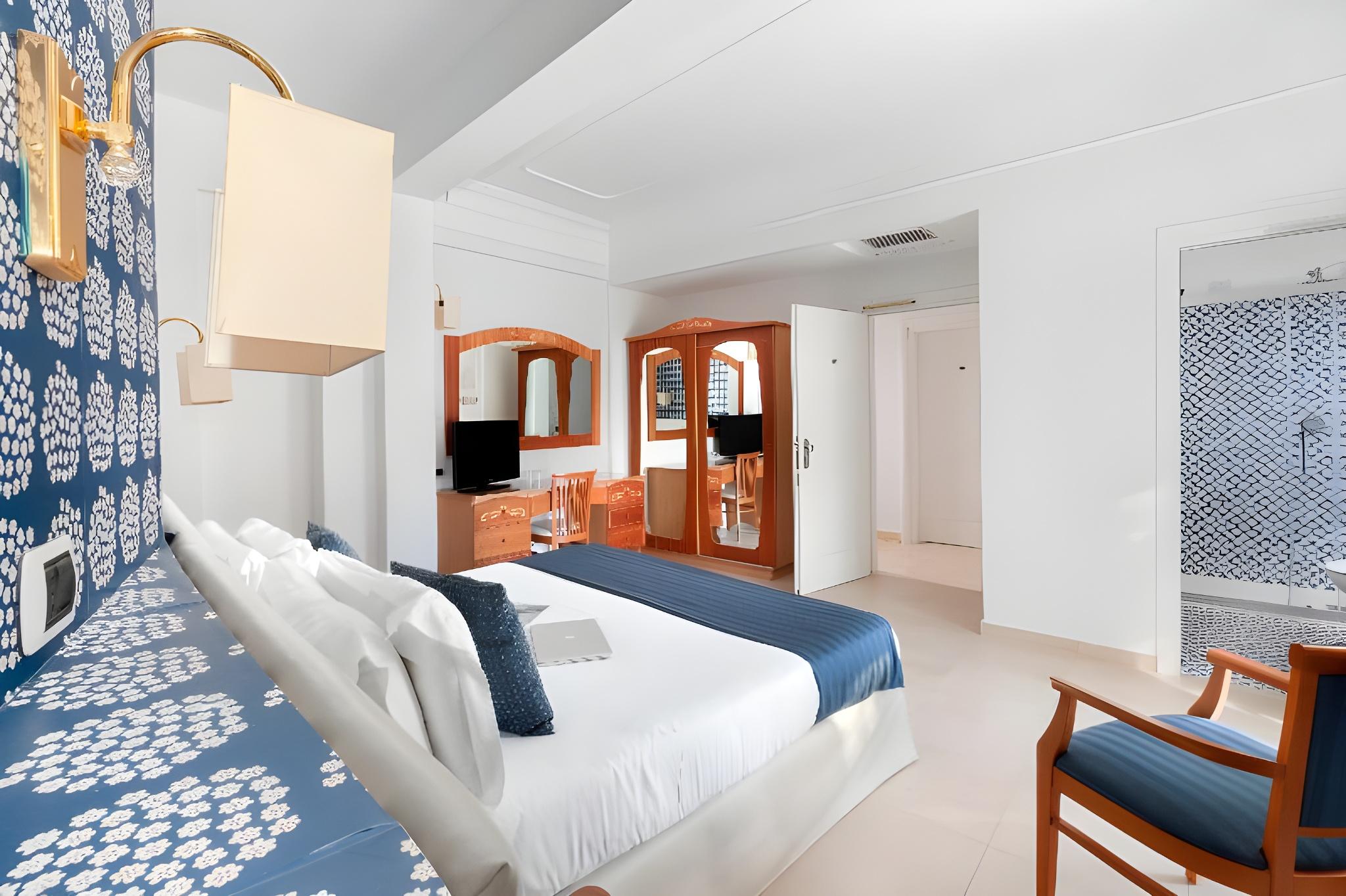 ROOM, DOUBLE BED, GARDEN VIEW, BALCONY, ANNEX