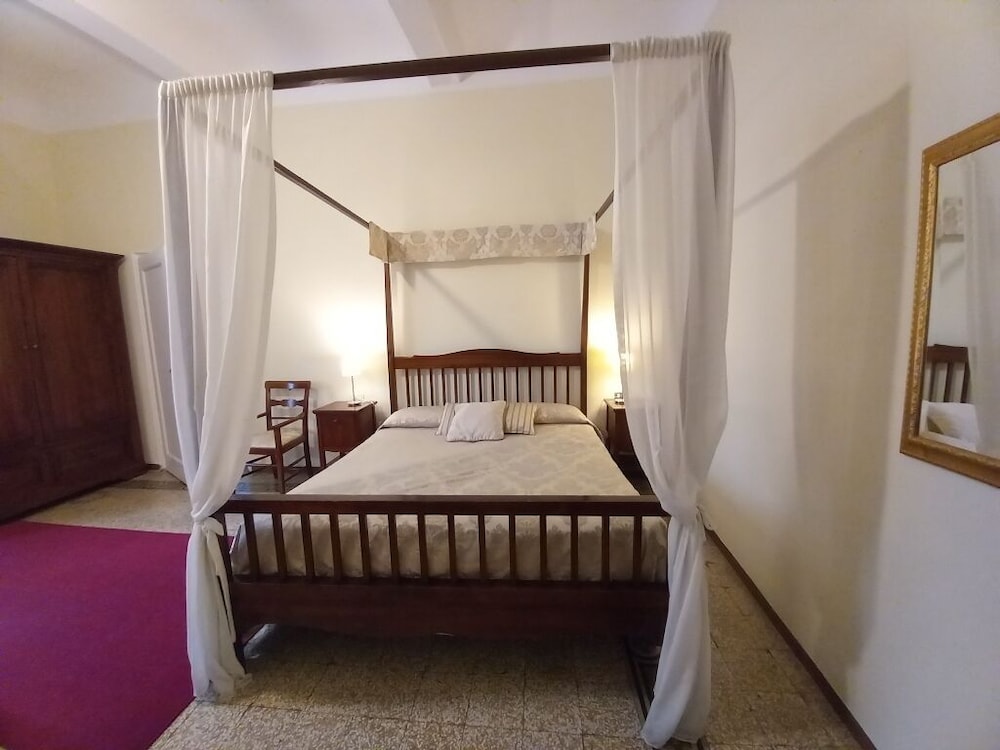 1 BEDROOM, FAMILY, QUADRUPLE, PRIVATE BATHROOM