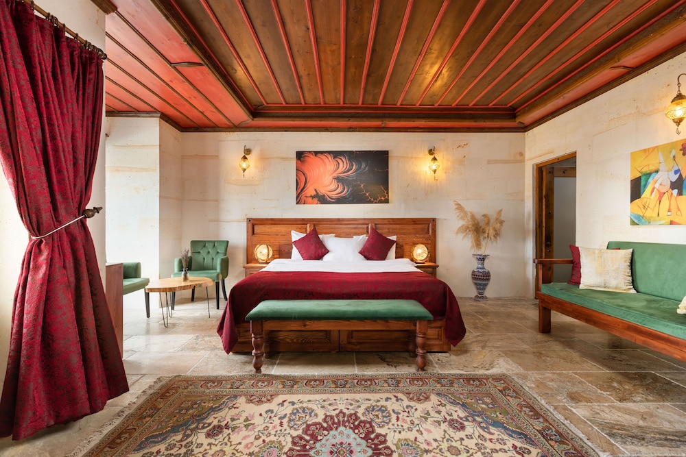 Acer Cave Hotel 18/67