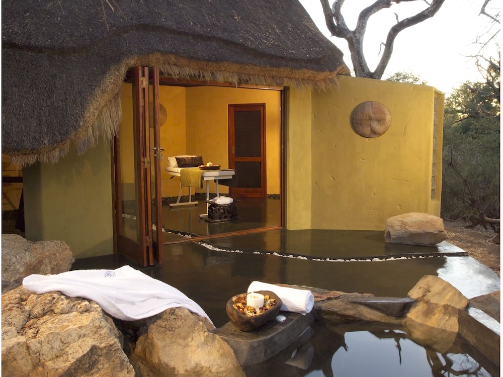 Pondoro Game Lodge 20/66