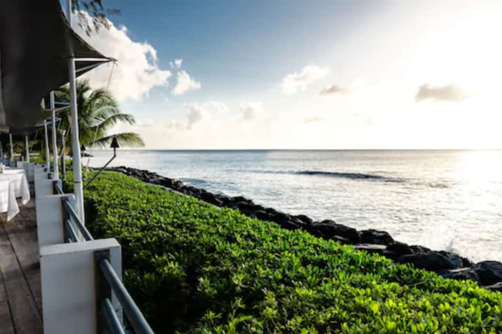 The Palms Resort 50/62