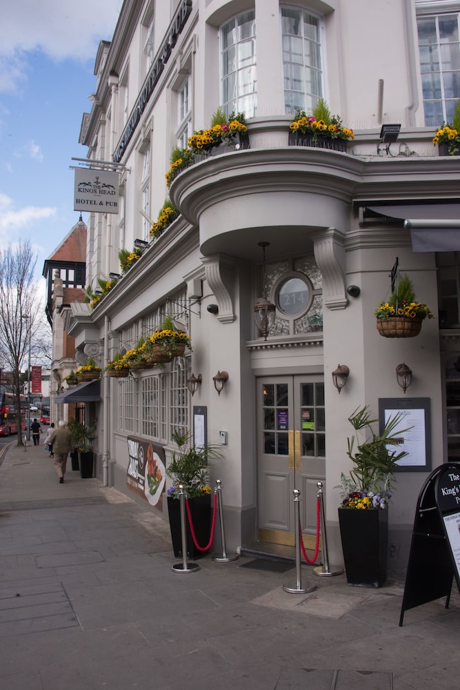The Kings Head Hotel 8/62