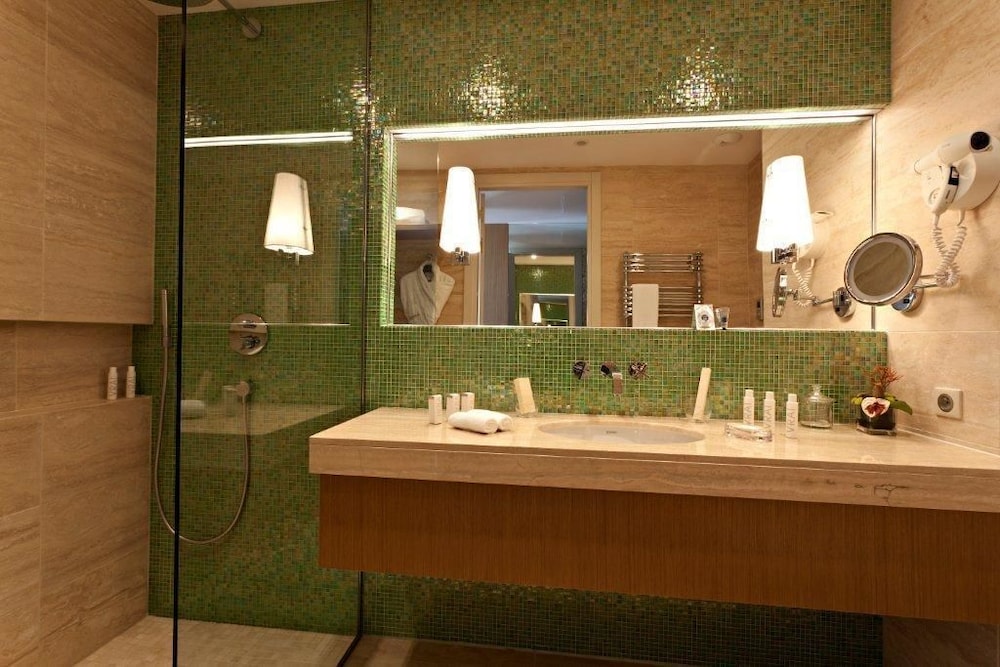 Hostellerie La Farandole 10/71