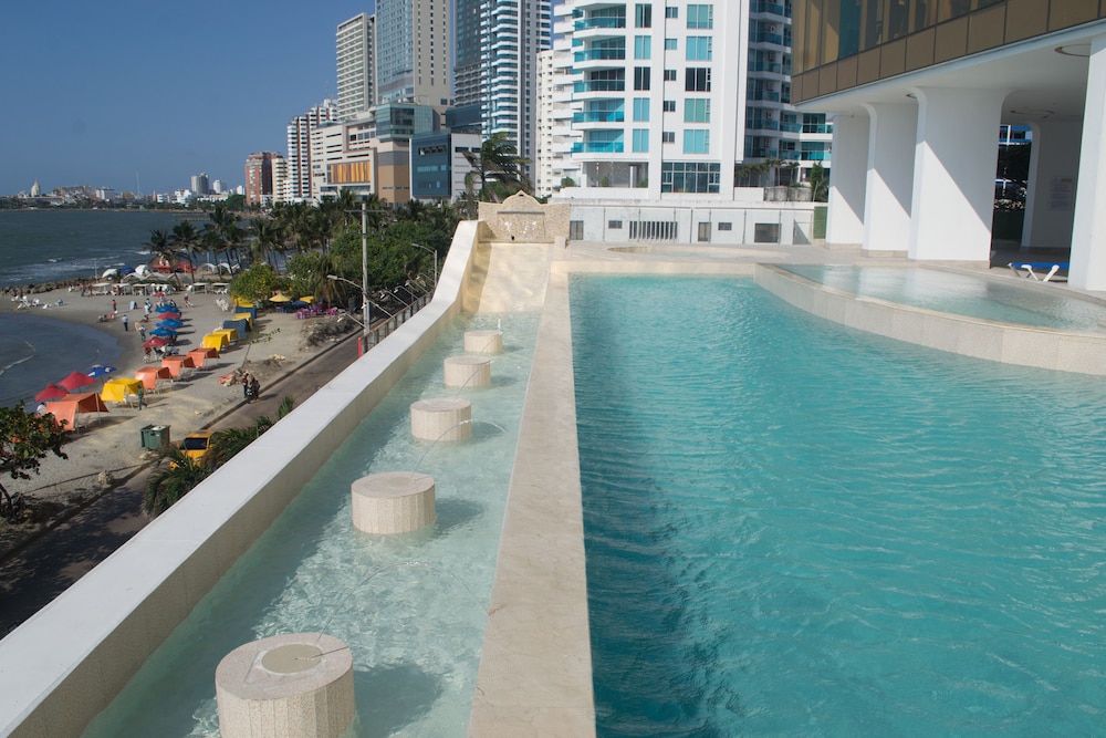 Hotel Cartagena Dubai 45/50