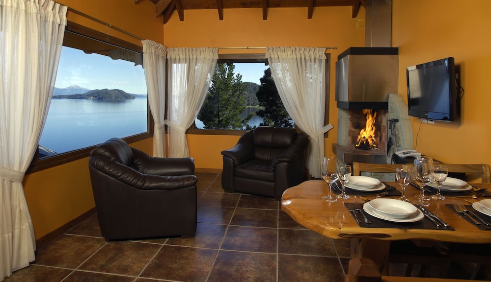 Charming Luxury Lodge and Private Spa 55/74