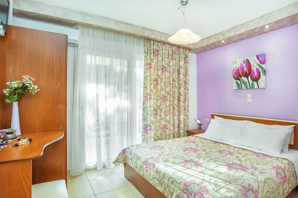 Anna Hotel 14/73