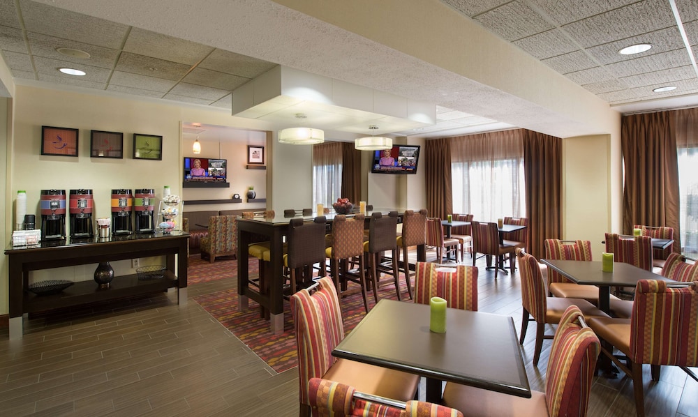 Hampton Inn Gainesville, GA 21/29