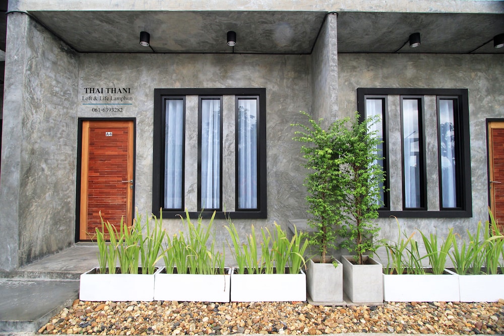 THAI THANI LOFT & LIFE LAMPHUN 33/38