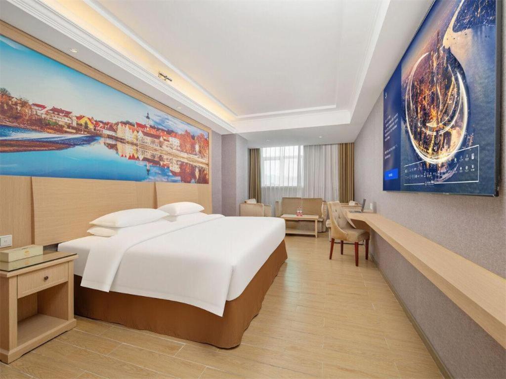 Vienna Hotel (Shenzhen Guanguang Road Foxconn) 35/58