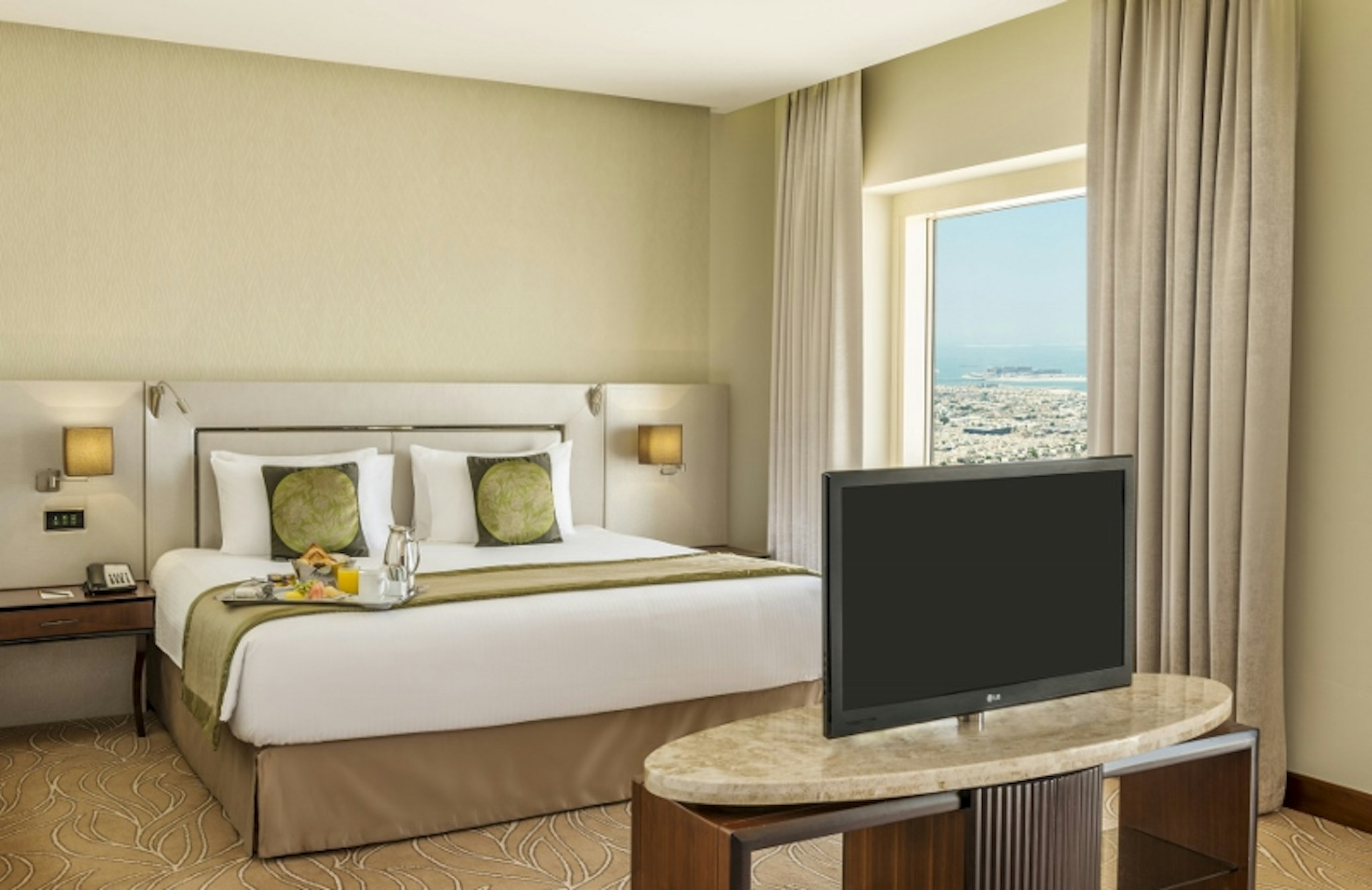 The Tower Plaza Hotel Dubai 19/84