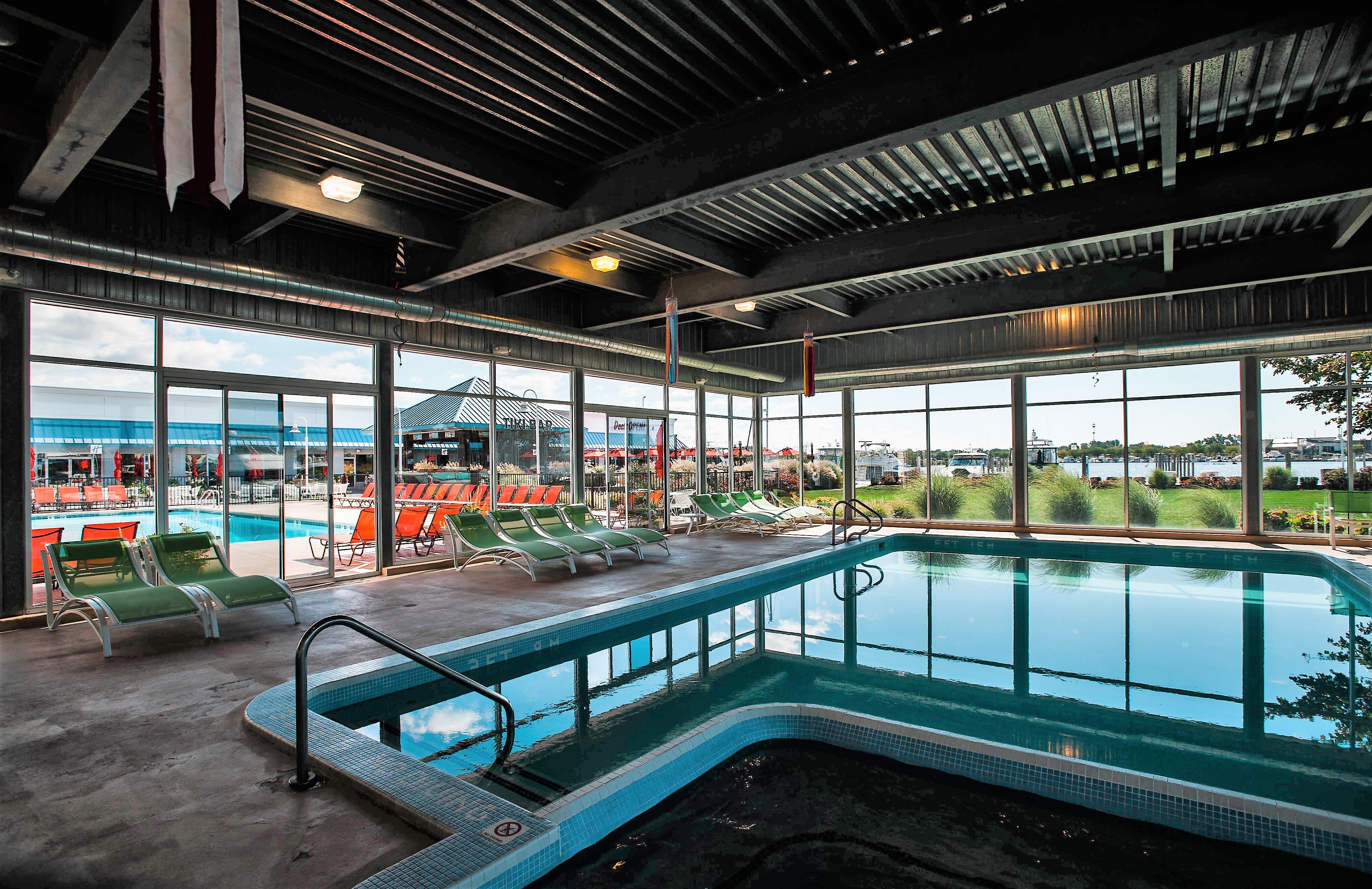 Holiday Inn Grand Haven-Spring Lake, an IHG Hotel 25/52